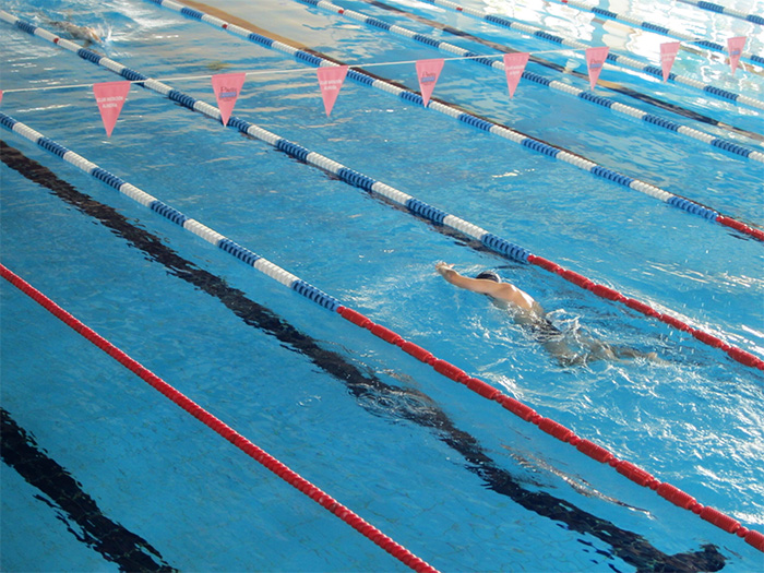 2022, el año en el que la energía convirtió las piscinas en una amenaza para el deporte